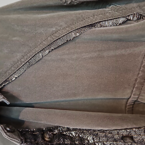 Free People Large Olive Green Lightweight Metallic Button Down Top - Picture 6 of 9